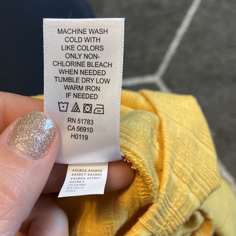 NWT tank with big buttons - Picture 5 of 5